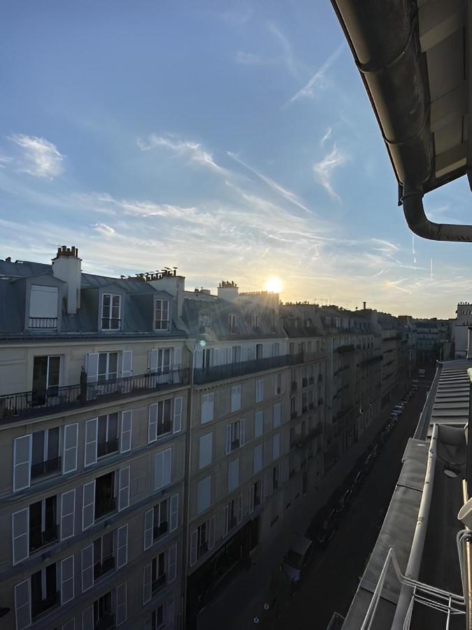 Upscale 80M2 2 Bedroom Apartment Near Champs Elysees Paris Exteriör bild